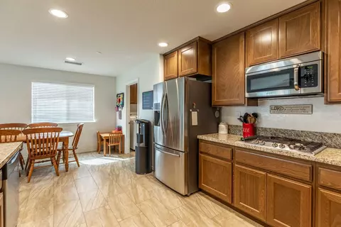 5740 Forry Ct, Lancaster, CA 93536 photo 7