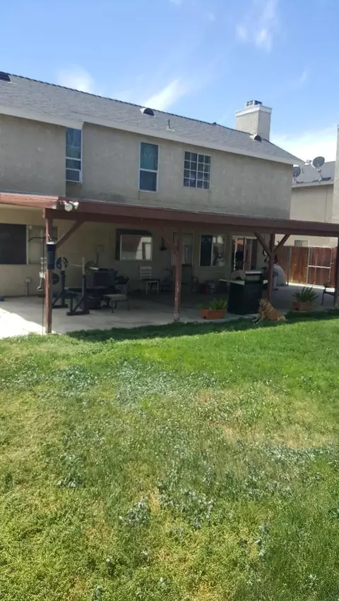 1245 Samra Ave, Lancaster, CA 93535 photo 5