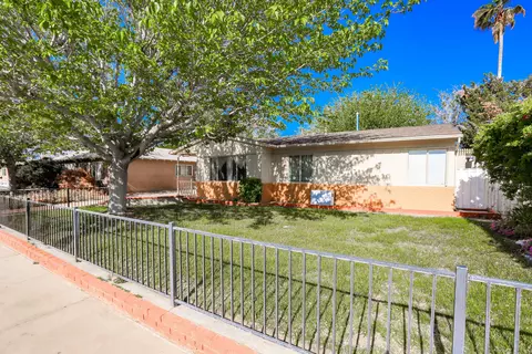 44208 2nd St E, Lancaster, CA 93535 photo 7