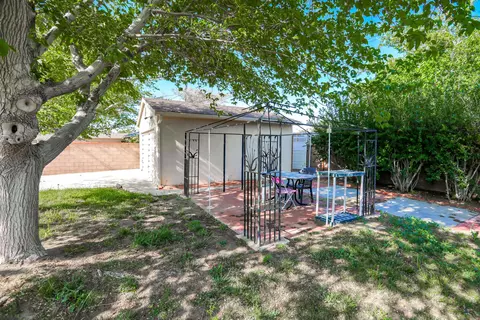 44208 2nd St E, Lancaster, CA 93535 photo 34
