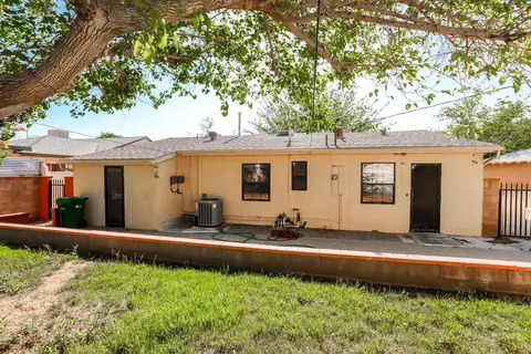 44208 2nd St E, Lancaster, CA 93535 photo 32