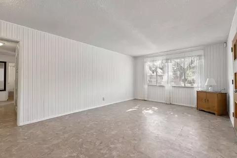 44208 2nd St E, Lancaster, CA 93535 photo 10