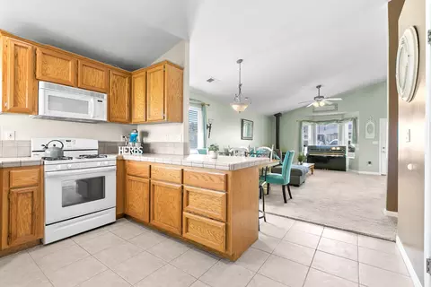 20405 Mar Vista Pl, Tehachapi, CA 93561 photo 10