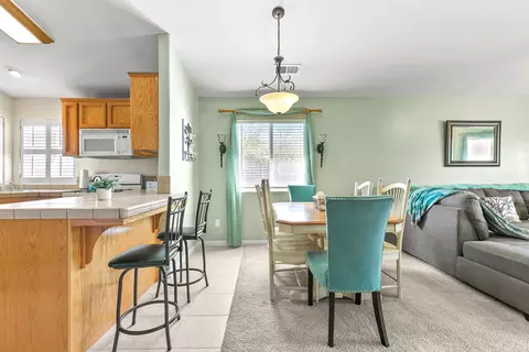20405 Mar Vista Pl, Tehachapi, CA 93561 photo 8
