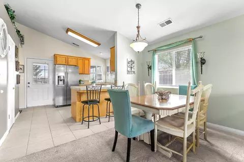 20405 Mar Vista Pl, Tehachapi, CA 93561 photo 6