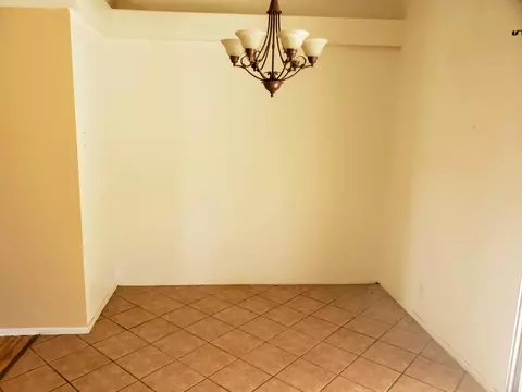36837 Meadowview Ct, Palmdale, CA 93552 photo 6