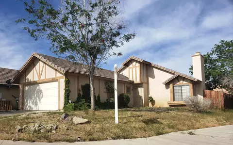 36837 Meadowview Ct, Palmdale, CA 93552 photo 10