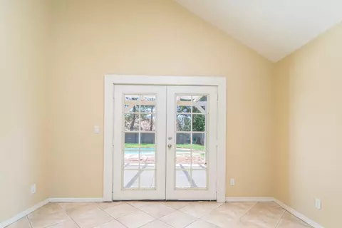 42911 Fenner Ave, Lancaster, CA 93536 photo 32