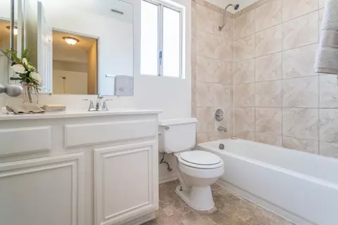 42911 Fenner Ave, Lancaster, CA 93536 photo 31