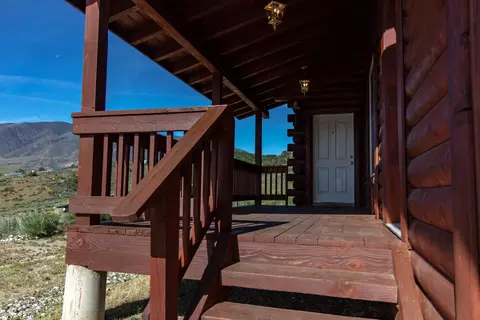 147 Houser Ave E, Lebec, CA 93243 photo 5