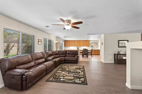42112 Ash Ct, Quartz Hill, CA 93536 photo 10