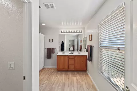 42112 Ash Ct, Quartz Hill, CA 93536 photo 18