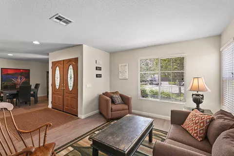 42112 Ash Ct, Quartz Hill, CA 93536 photo 8
