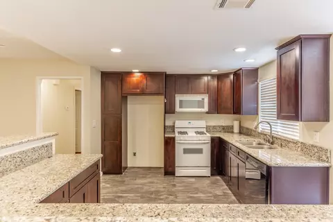 2139 Avenue K10 W, Lancaster, CA 93536 photo 12