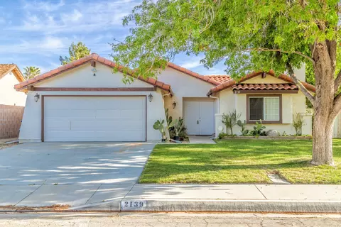 2139 Avenue K10 W, Lancaster, CA 93536 photo 1