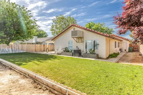 2139 Avenue K10 W, Lancaster, CA 93536 photo 22