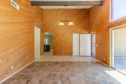 43008 Sugar St, Lancaster, CA 93536 photo 7