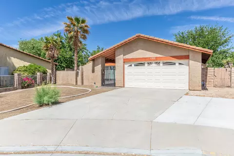43008 Sugar St, Lancaster, CA 93536 photo 1