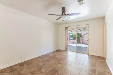 43008 Sugar St, Lancaster, CA 93536 photo 16