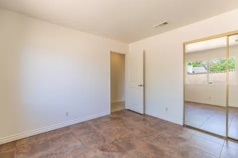 43008 Sugar St, Lancaster, CA 93536 photo 14