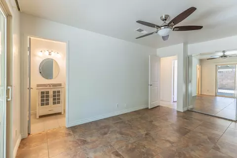 43008 Sugar St, Lancaster, CA 93536 photo 17
