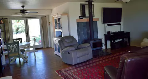 5091 Backus Rd, Mojave, CA 93501 photo 12