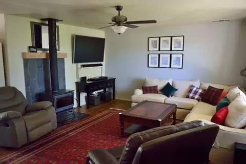 5091 Backus Rd, Mojave, CA 93501 photo 11