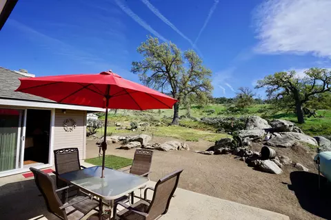 27760 Hialeah Dr, Tehachapi, CA 93561 photo 17