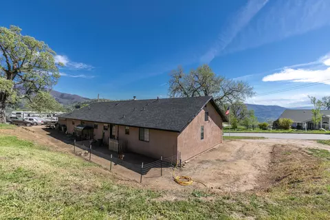 29801 Horsethief Dr, Tehachapi, CA 93561 photo 4