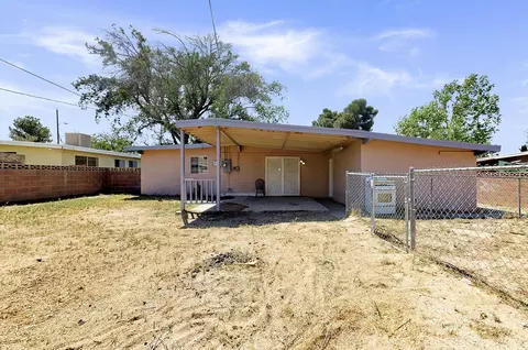 44654 3rd St E, Lancaster, CA 93535 photo 13