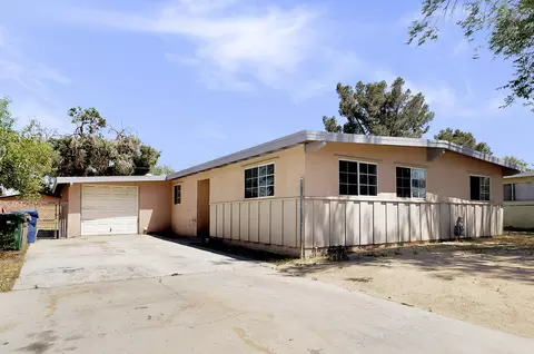 44654 3rd St E, Lancaster, CA 93535 photo 1