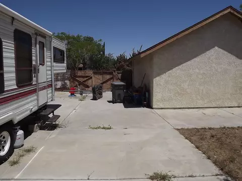 1918 Avenue R3 E, Palmdale, CA 93550 photo 17