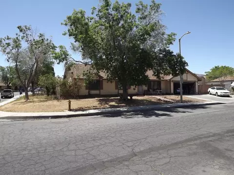 1918 Avenue R3 E, Palmdale, CA 93550 photo 3