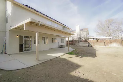 44026 Heath Ct, Lancaster, CA 93535 photo 21