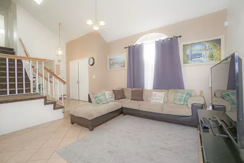 44026 Heath Ct, Lancaster, CA 93535 photo 23