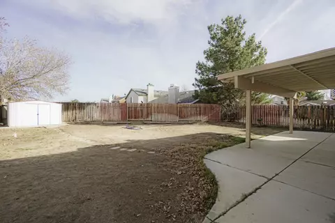 44026 Heath Ct, Lancaster, CA 93535 photo 19