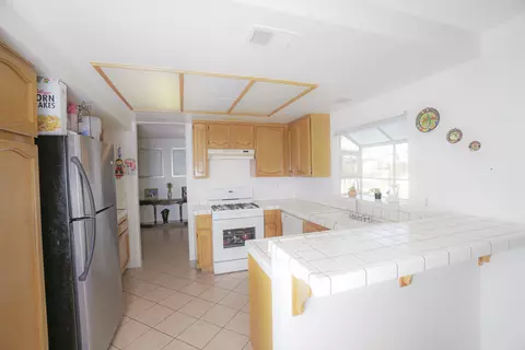 44026 Heath Ct, Lancaster, CA 93535 photo 9