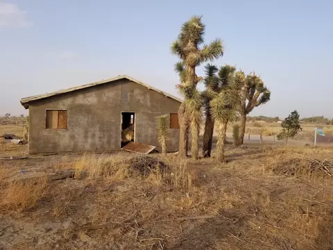 44537 92nd St E, Lancaster, CA 93535 photo 1