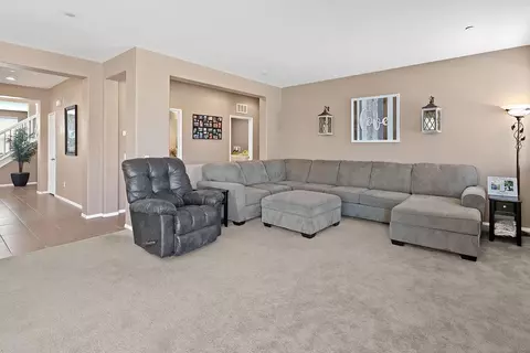 4133 Jonathon St, Lancaster, CA 93536 photo 9