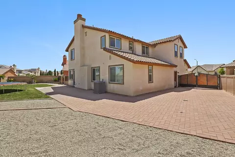 4133 Jonathon St, Lancaster, CA 93536 photo 23