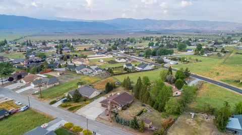 18050 Bold Venture Dr, Tehachapi, CA 93561 photo 40