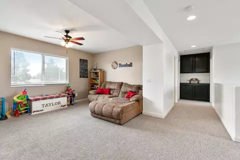 6209 Starview Dr, Lancaster, CA 93536 photo 22