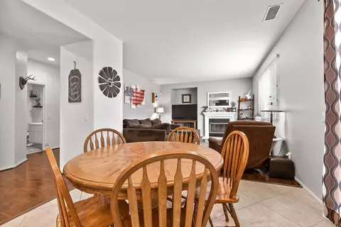 6209 Starview Dr, Lancaster, CA 93536 photo 10