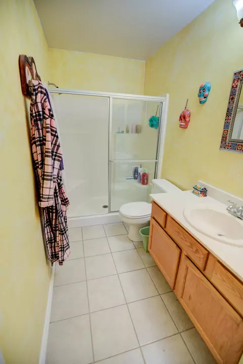 6031 Golding Dr, Lancaster, CA 93536 photo 13
