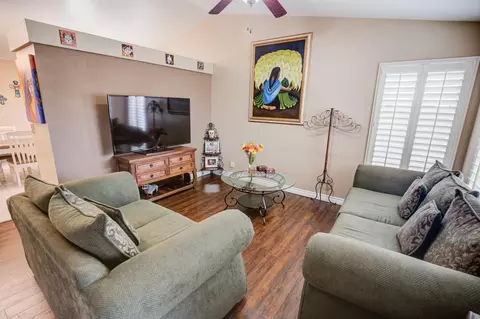 6031 Golding Dr, Lancaster, CA 93536 photo 4