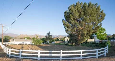 31922 Bartlett St, Acton, CA 93510 photo 7