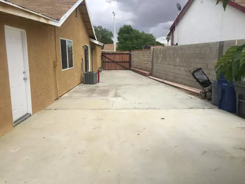 37827 Silk Tree Ln, Palmdale, CA 93550 photo 43