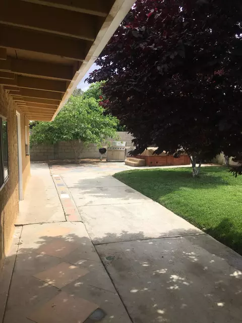 37827 Silk Tree Ln, Palmdale, CA 93550 photo 34