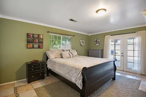 1048 Herzel Ave, Lancaster, CA 93535 photo 6