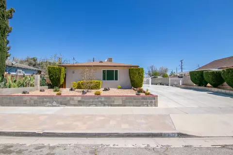 45122 Date Ave, Lancaster, CA 93534 photo 2